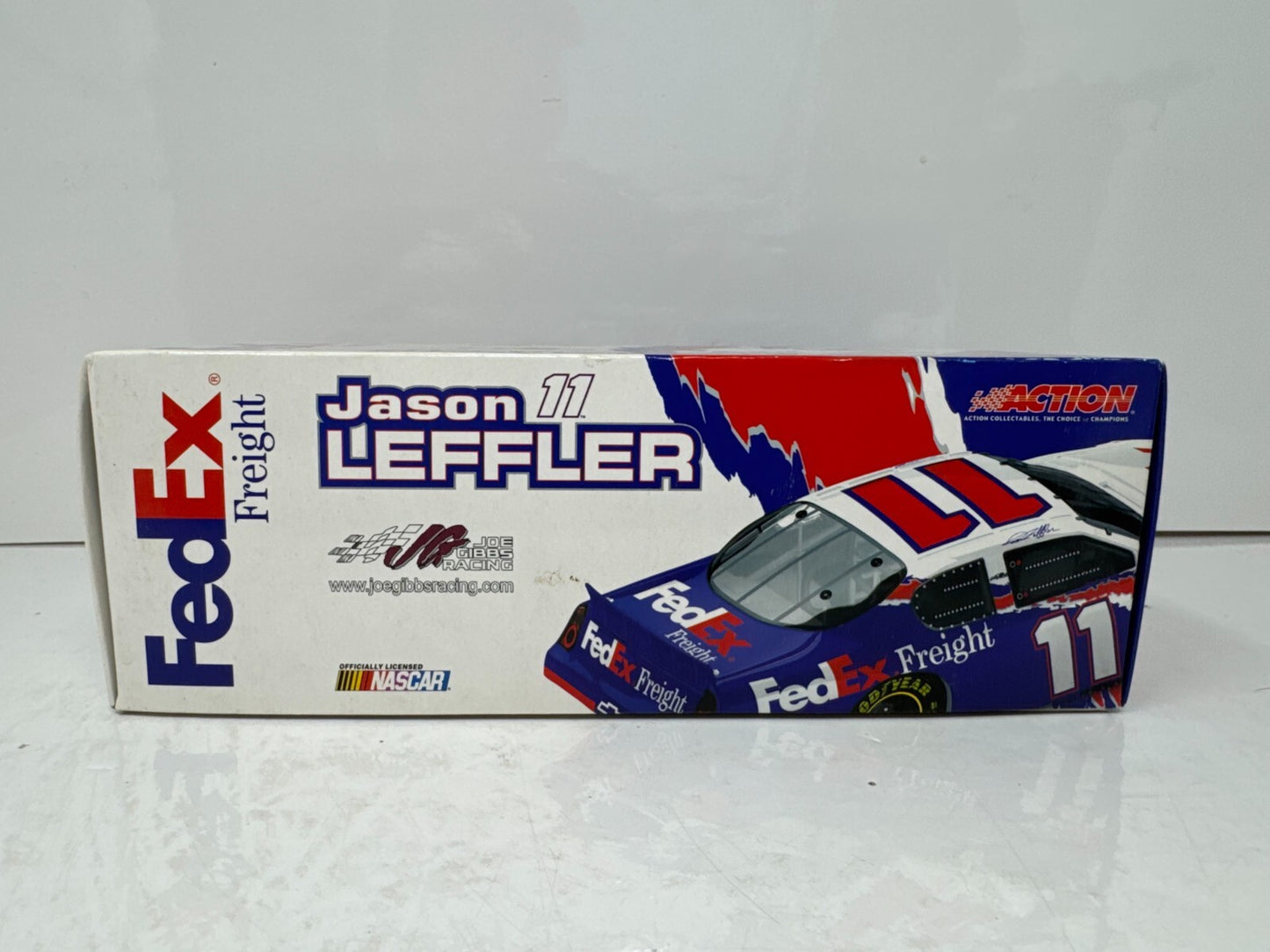 Action Nascar #11 Jason Leffler FedEx Freight 2005 Monte Carlo 1:24 Diecast