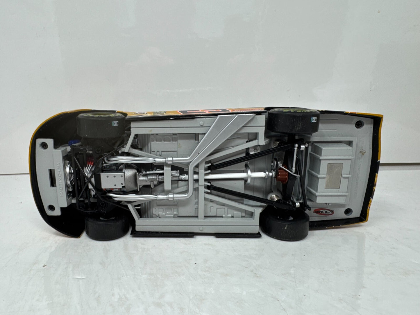 Action Nascar Elite #29 Kevin Harvick Rock & Roll 2005 Monte Carlo 1:24 Diecast