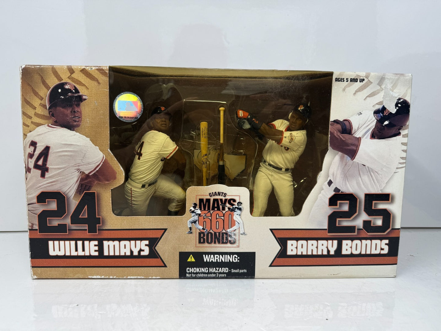 McFarlane MLB Giants of the Home Run 660 Willie Mays & Barry Bonds 2-Pack Figure