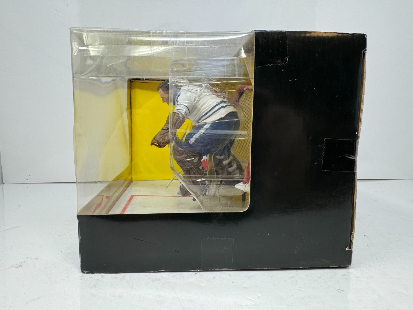 McFarlane NHL Showdown Gordie Howe vs. Johnny Bower Detroit Toronto Figures