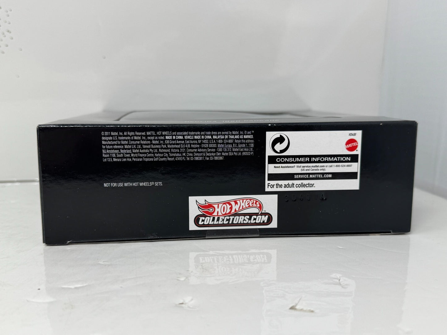 Hot Wheels Replica 1968 Package Custom Fleetside 1:64 Diecast