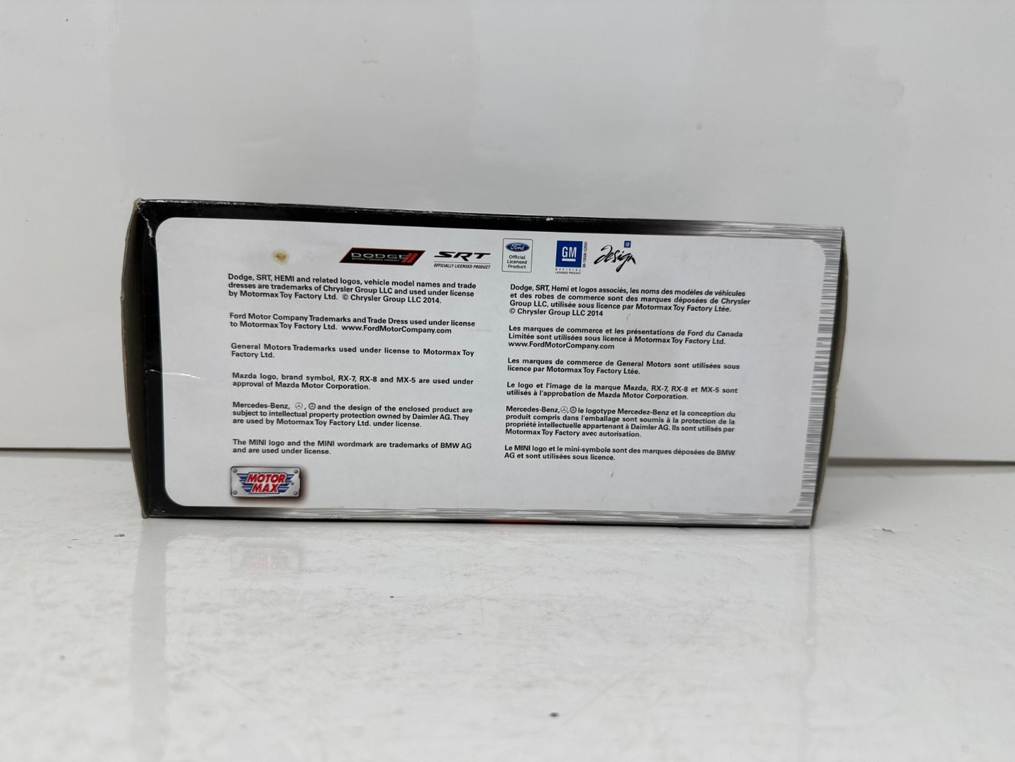 Motormax GT Racing 2005 Chevrolet Corvette C6 1:24 Diecast