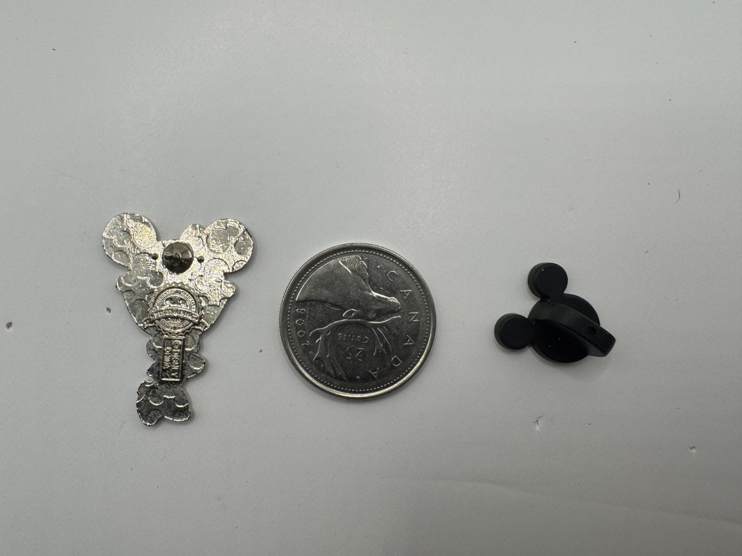 Disney Nerds Rock! Collection Minnie Mouse Trading Pin DC2S2