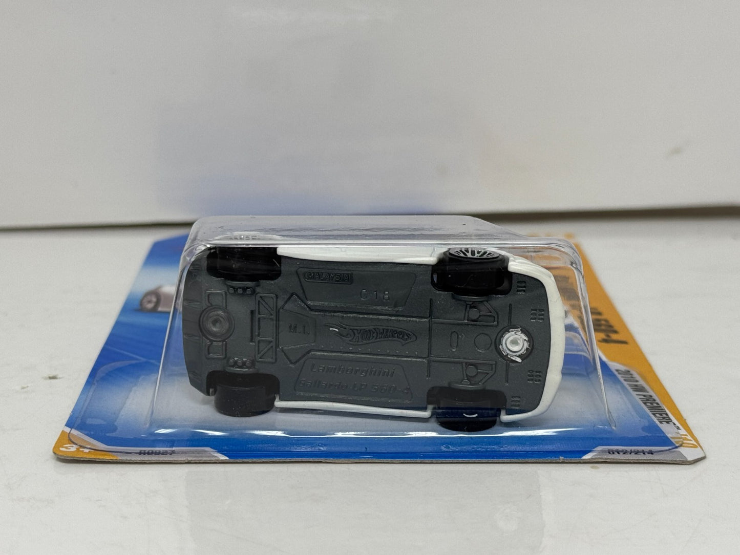 Hot Wheels 2010 HW Premiere Lamborghini Gallardo LP 560-4 1:64 Diecast