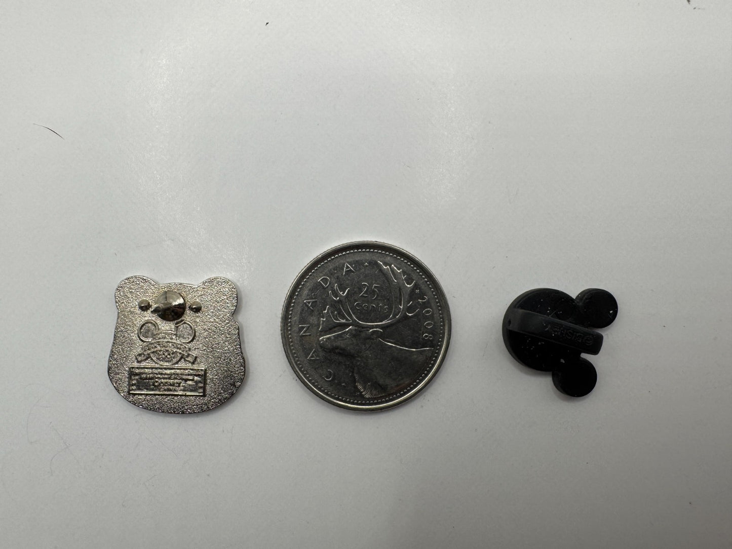 Disney Cute Characters Winnie the Pooh Face Trading Pin DC1S18