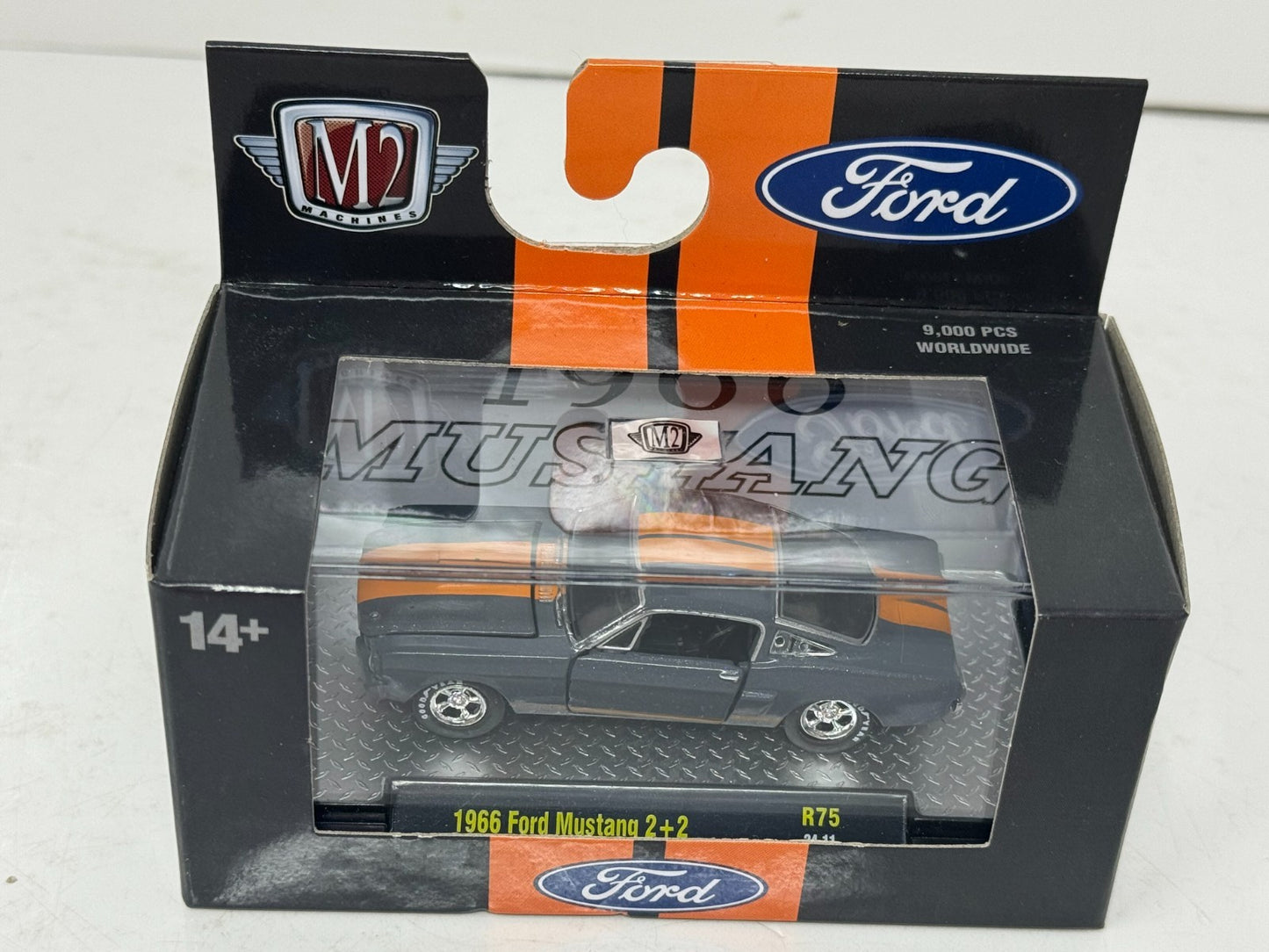 M2 Machines 1966 Ford Mustang 2+2 1:64 Diecast