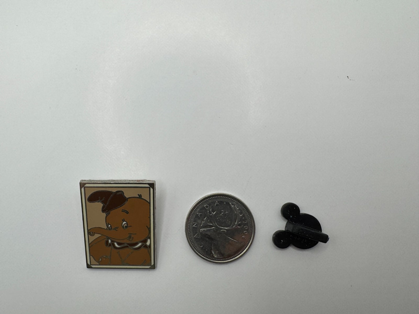 WDW Disney Dumbo Black/White & Sepia Snapshots Trading Pin DC1S2