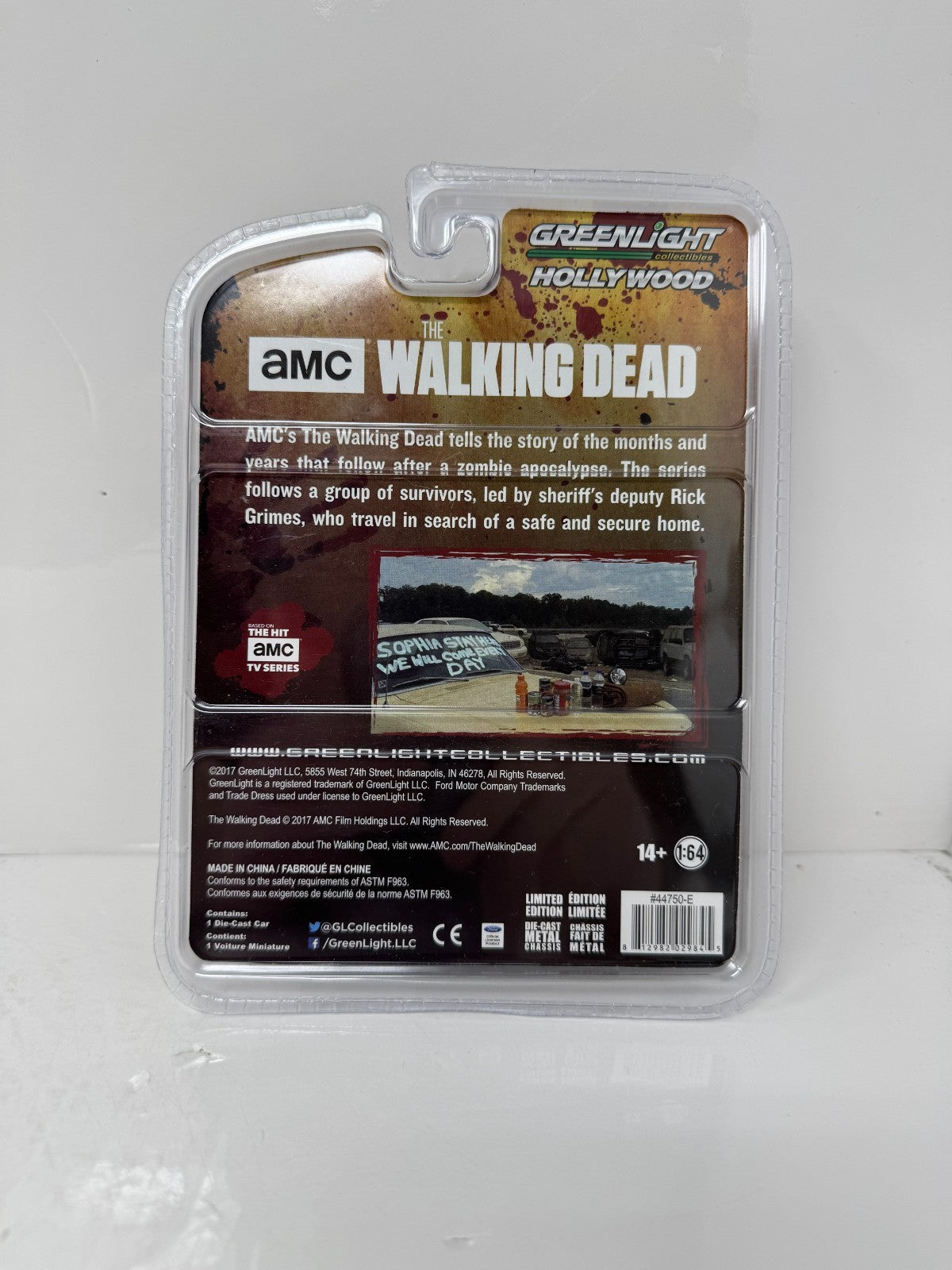 Greenlight Hollywood The Walking Dead 1967 Ford Mustang Coupe CHASE 1:64 Diecast