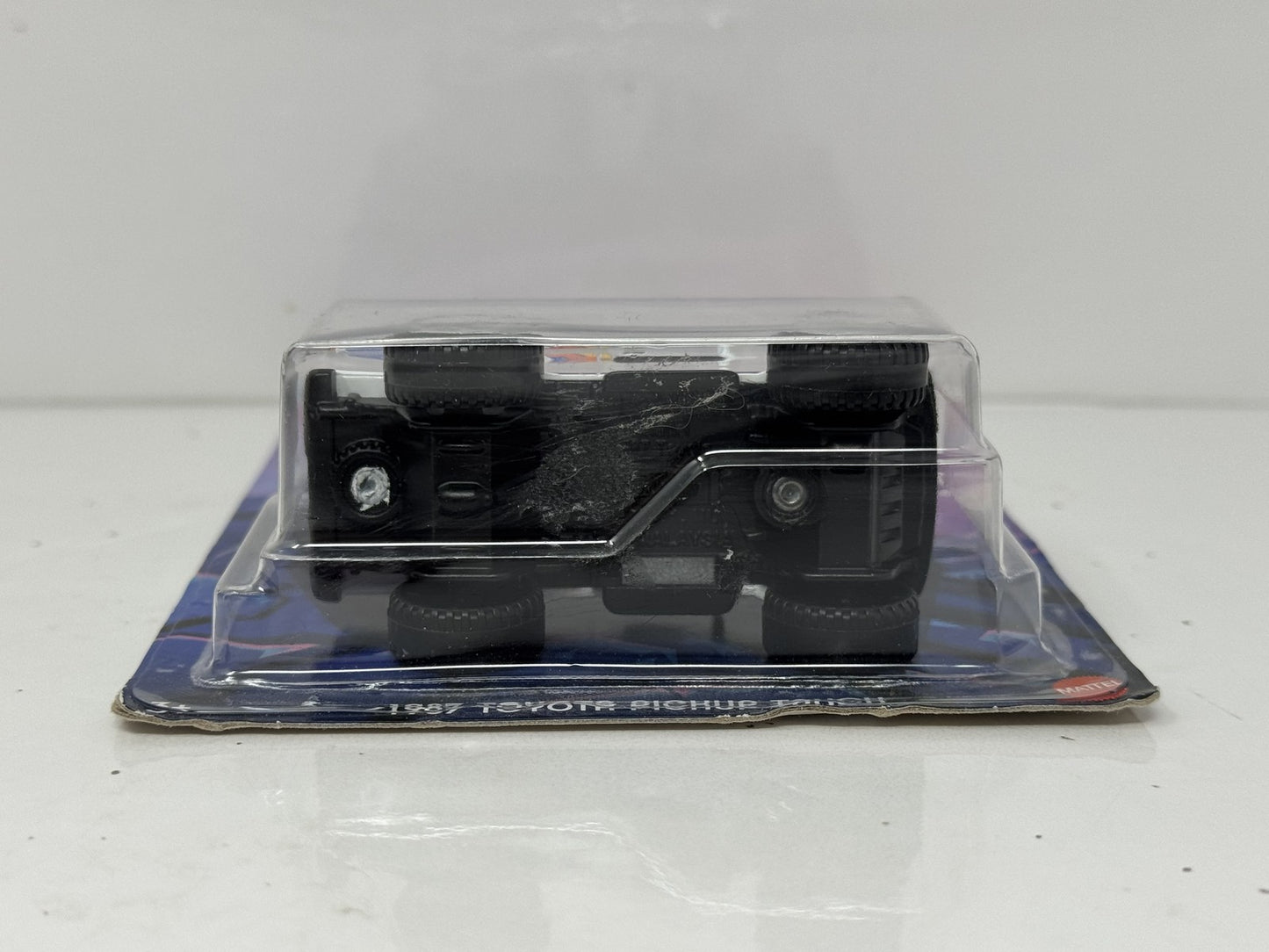 Hot Wheels Tubular Trucks 1987 Toyota Pickup Truck 1:64 Diecast