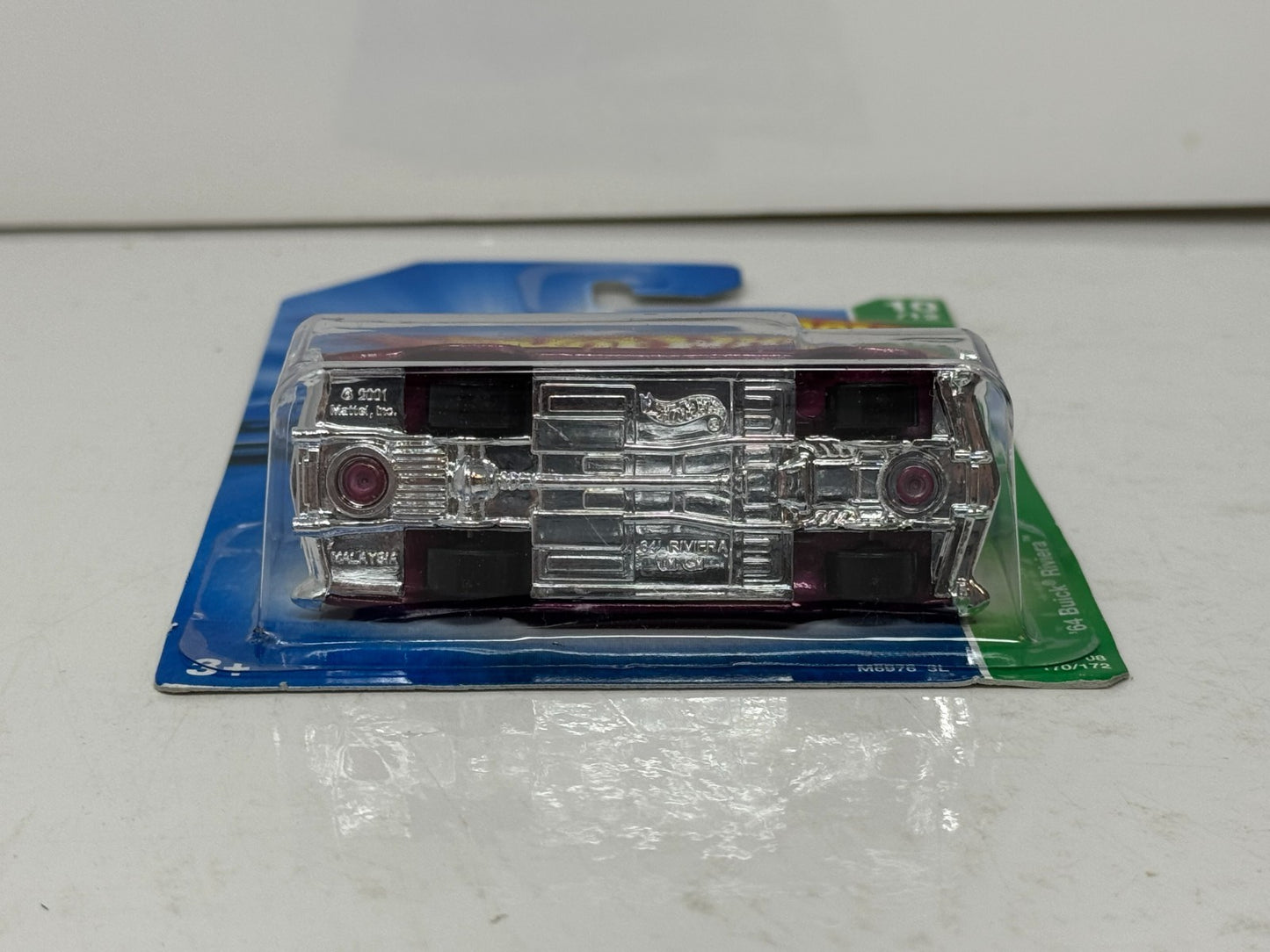 Hot Wheels Treasure T-Hunt 1964 Buick Riviera 1:64 Diecast