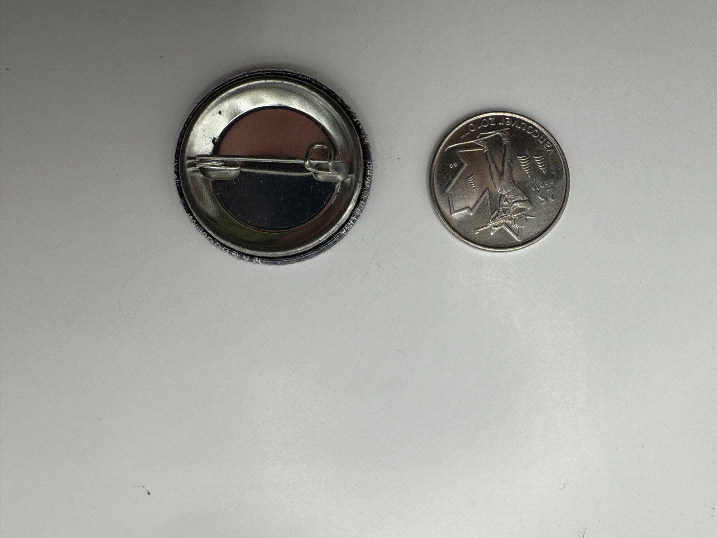 DC The Penguin Morbidly Obese Pin-back Button UDT1