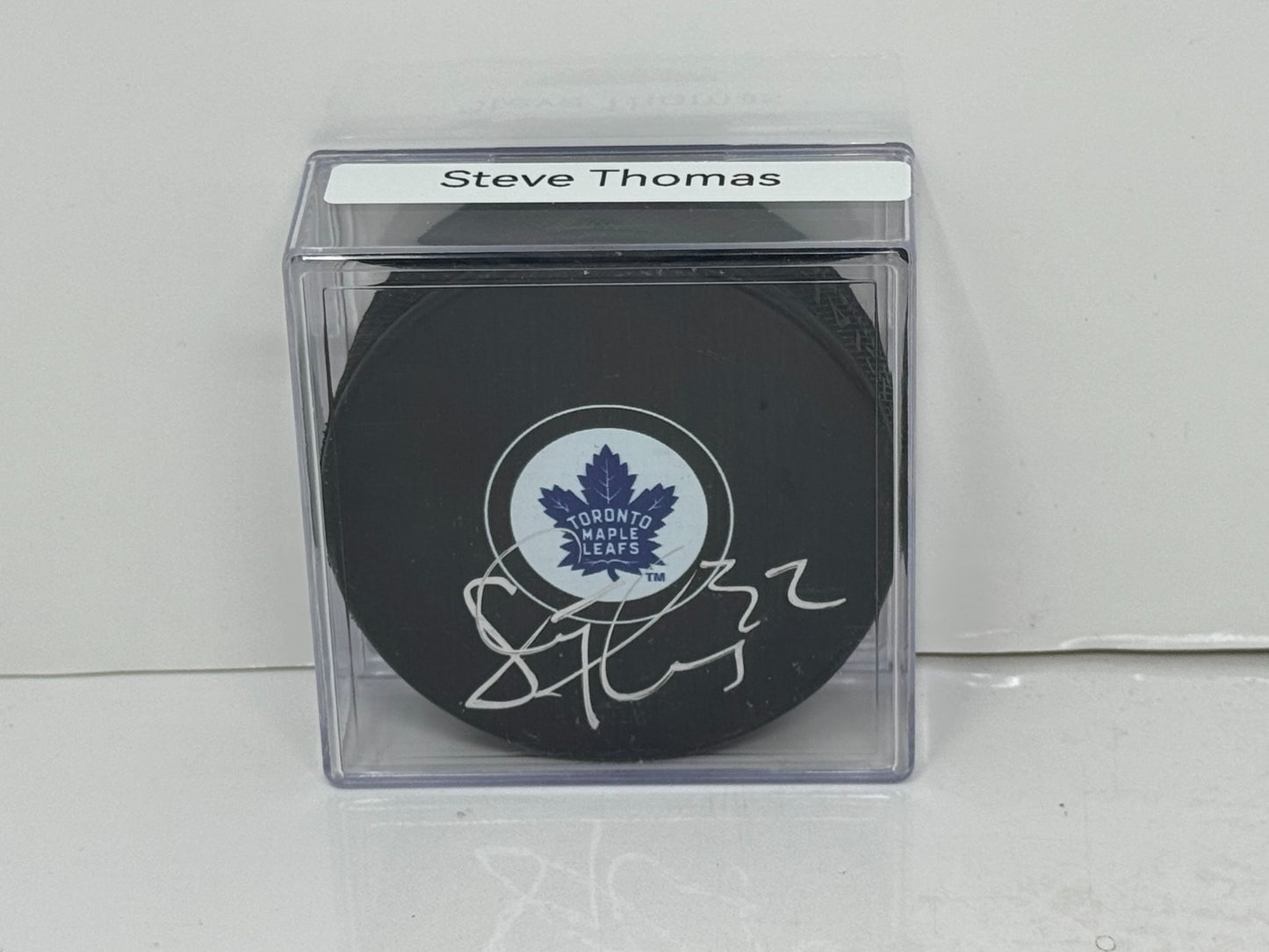 Steve Thomas Toronto Maple Leafs Signed NHL Autograph Puck Silver Auto