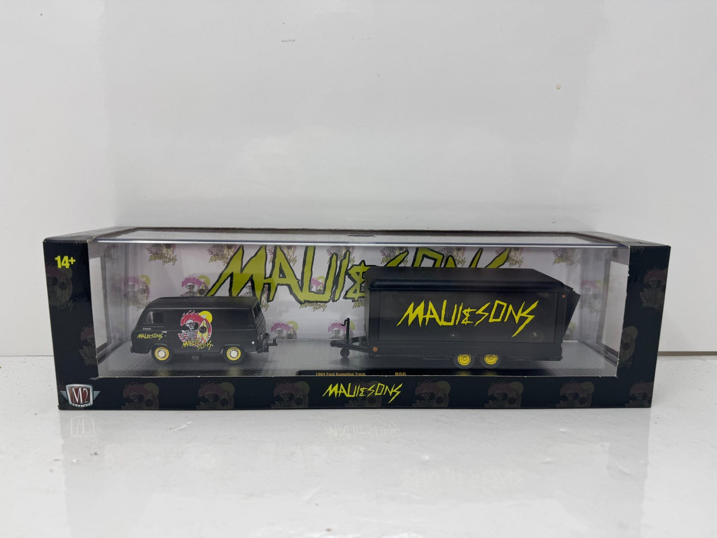 M2 Machines Auto Haulers 1964 Ford Econoline & 1932 Tudor Sedan 1:64 Diecast