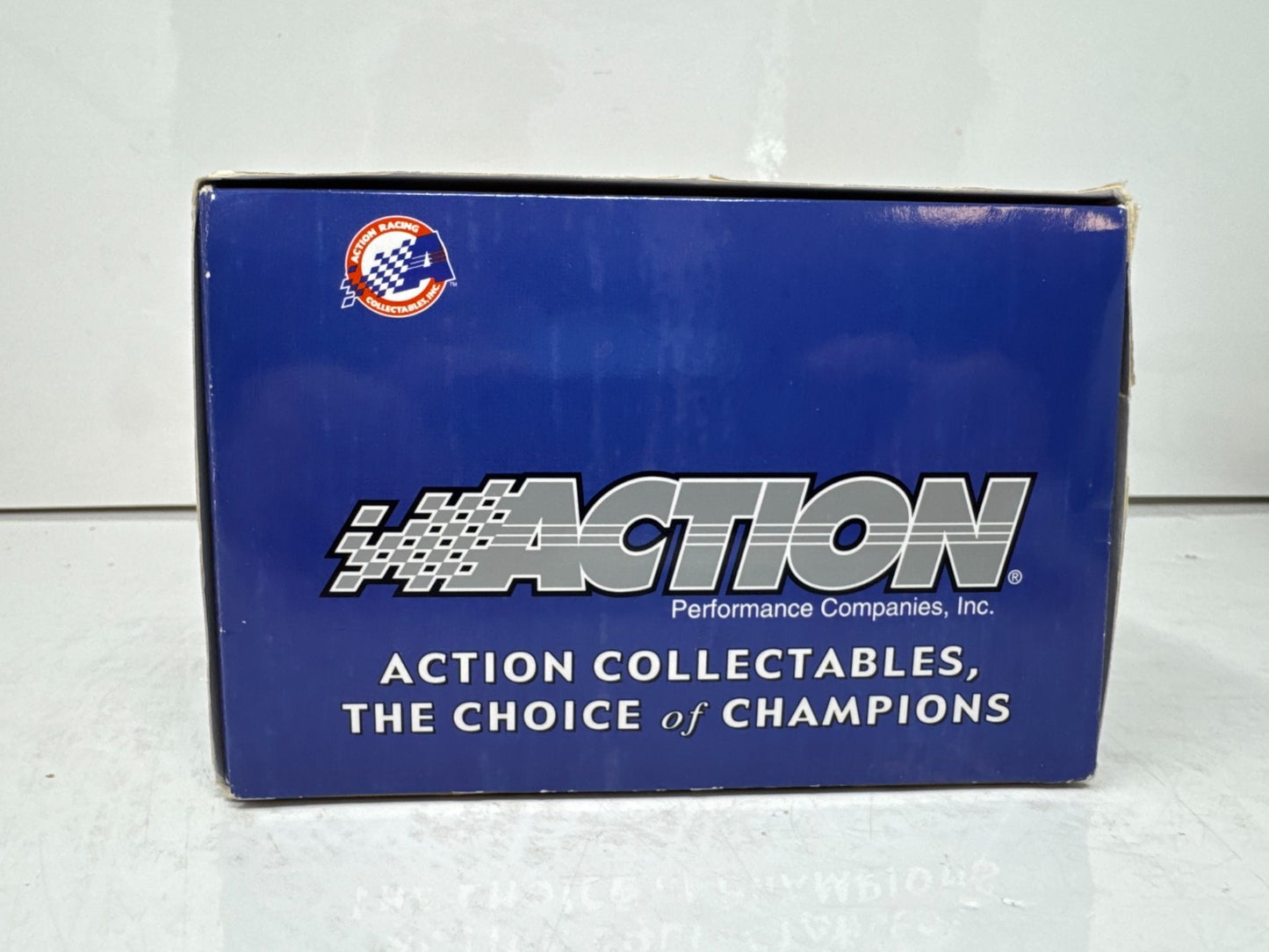 Action Nascar #2 Rusty Wallace Miller Lite Black 2002 Ford Taurus 1:24 Diecast