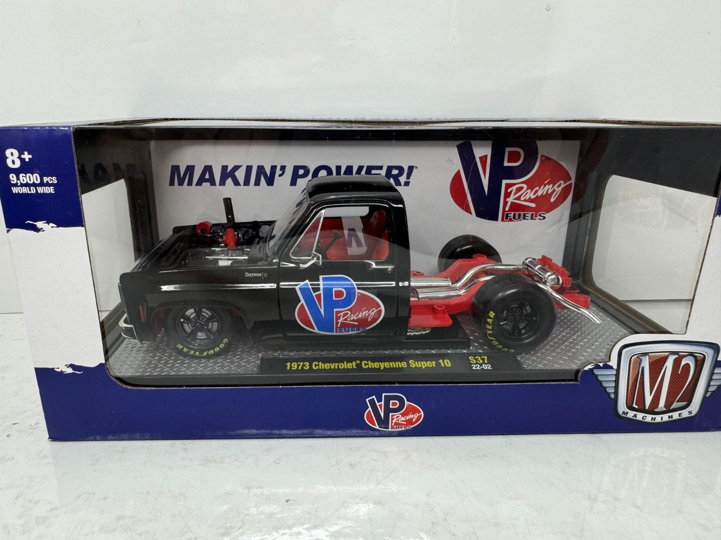 M2 Machines VP Racing Fuels 1973 Chevrolet Cheyenne Super 10 1:24 Diecast