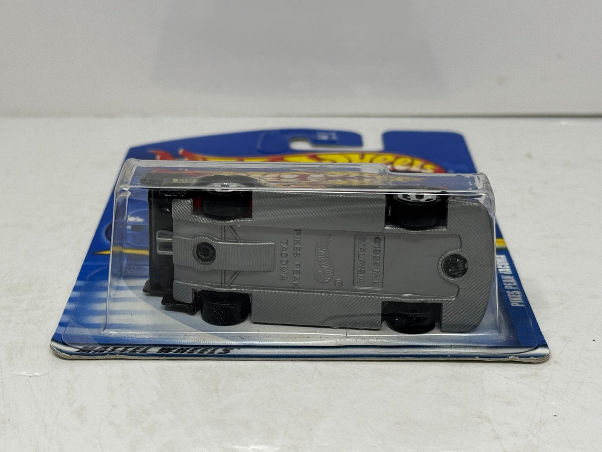 Hot Wheels Pikes Peak Tacoma 1:64 Diecast Black