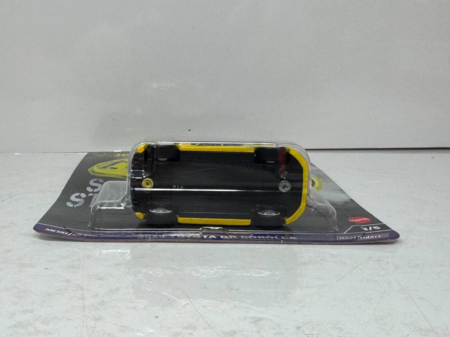 Hot Wheels Premium Slide Street 2 Toyota GR Corolla 1:64 Diecast