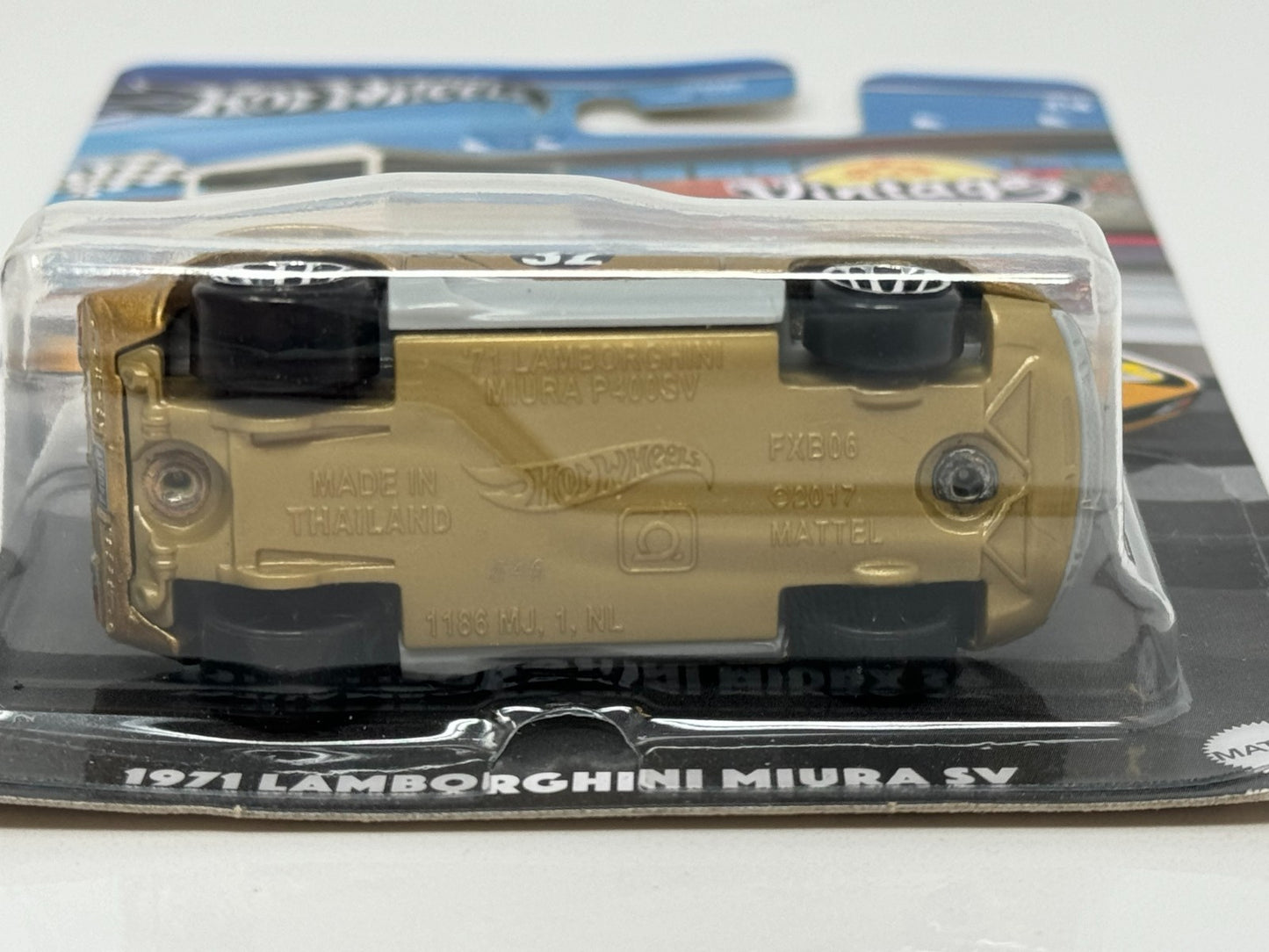 Hot Wheels Vintage Racing Club 1971 Lamborghini Miura SV 1:64 Diecast