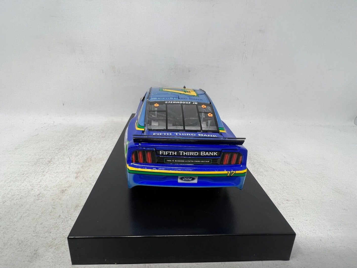 Lionel Racing Nascar #17 Ricky Stenhouse Jr. Fifth Third Bank Liquid Color 1:24 Diecast