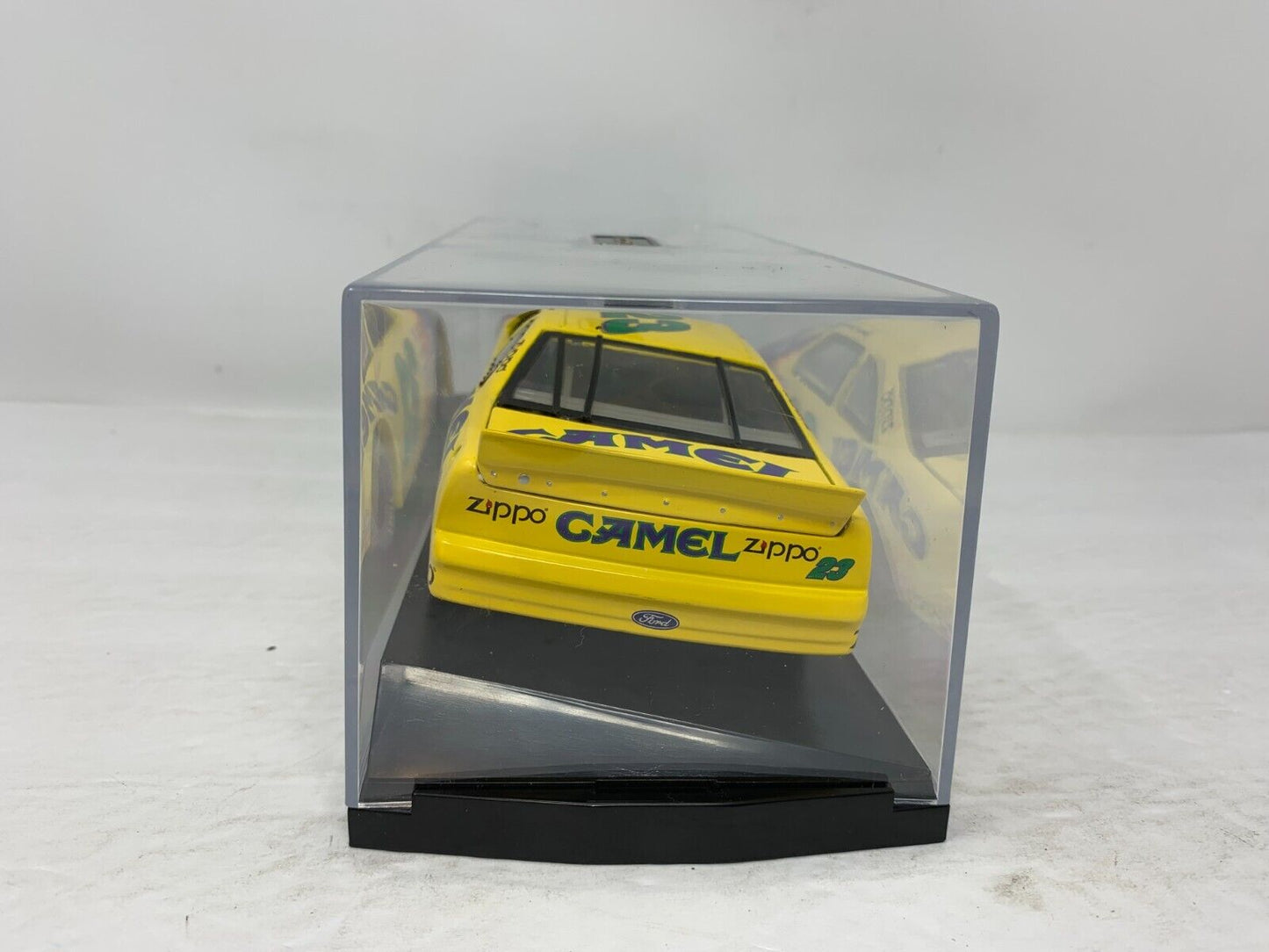 Action Nascar #23 Jimmy Spencer Smokin' Joes 1997 Ford Thunderbird 1:24 Diecast
