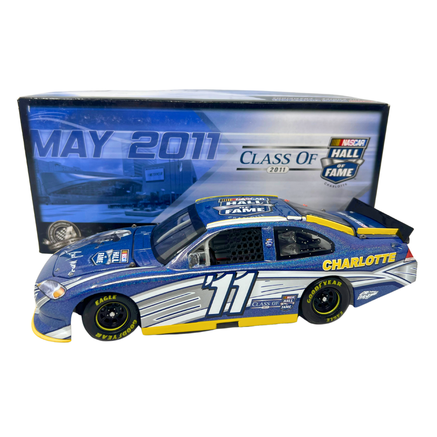 Lionel Racing Nascar #11 Bud Moore NHOF Class of 2011 Ford Fusion 1:24 Diecast