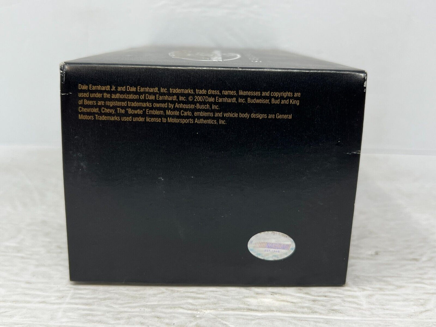 Action Owners Club Select Nascar #8 Budweiser Dale Earnhardt Jr. American Heroes Memorial Day 1:24 Diecast