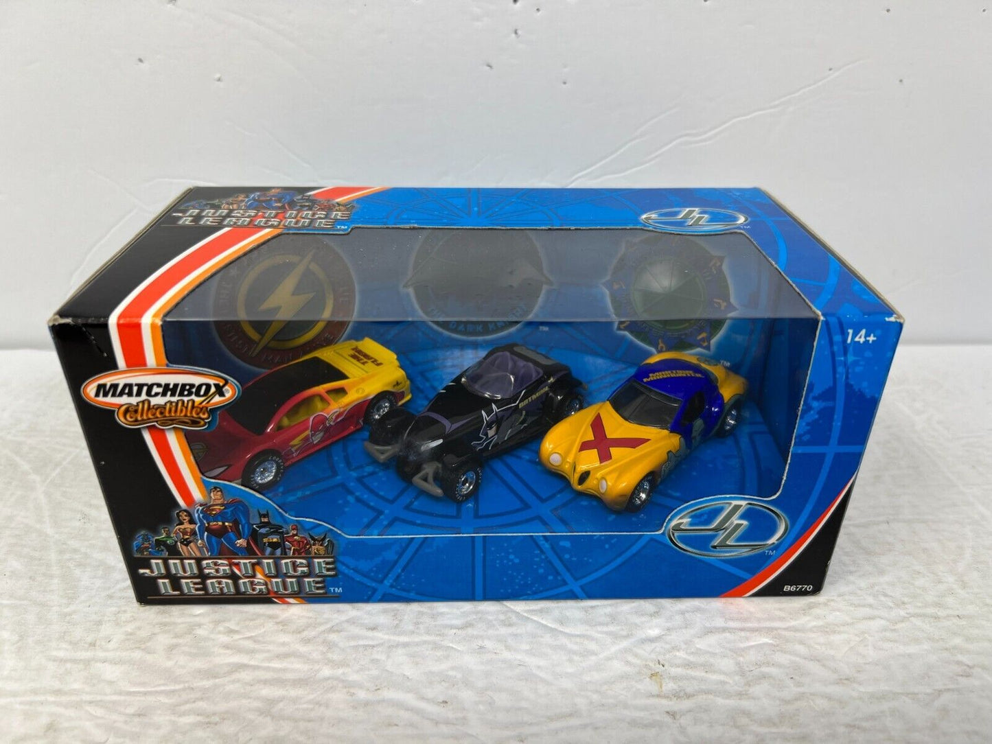 Matchbox Collectible DC Justice League Diorama 3-Car Set 1:64 Diecast Lot of 2