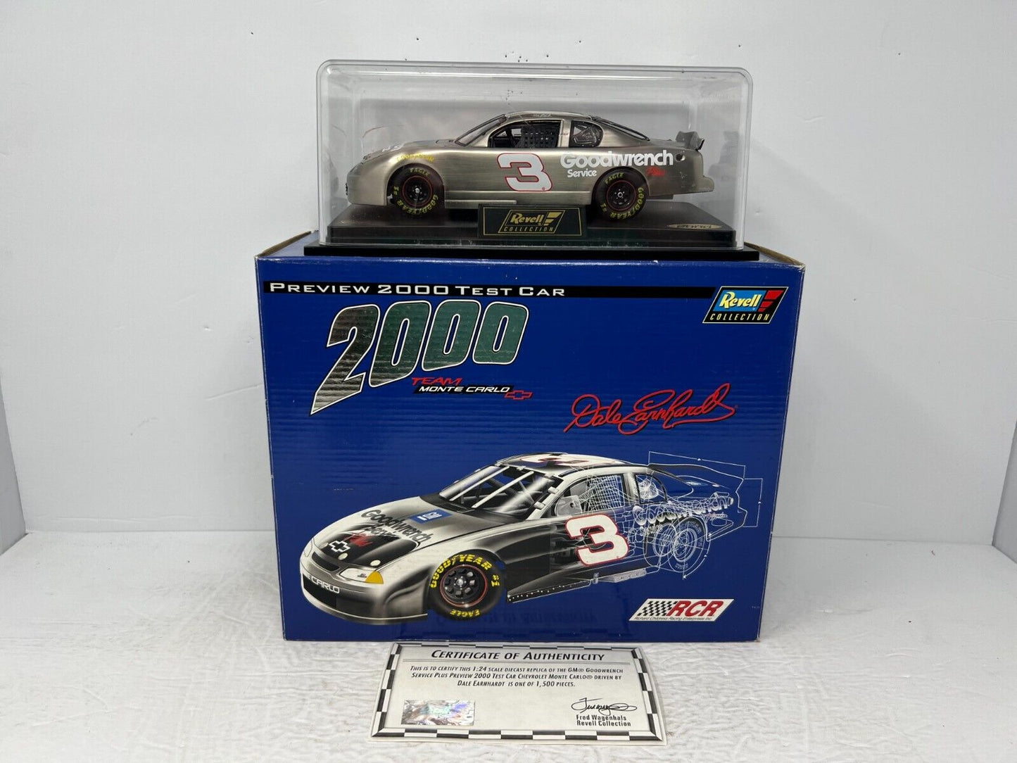 Revell Nascar #3 Dale Earnhardt GM Goodwrench 2000 Chevy Test Car 1:24 Diecast