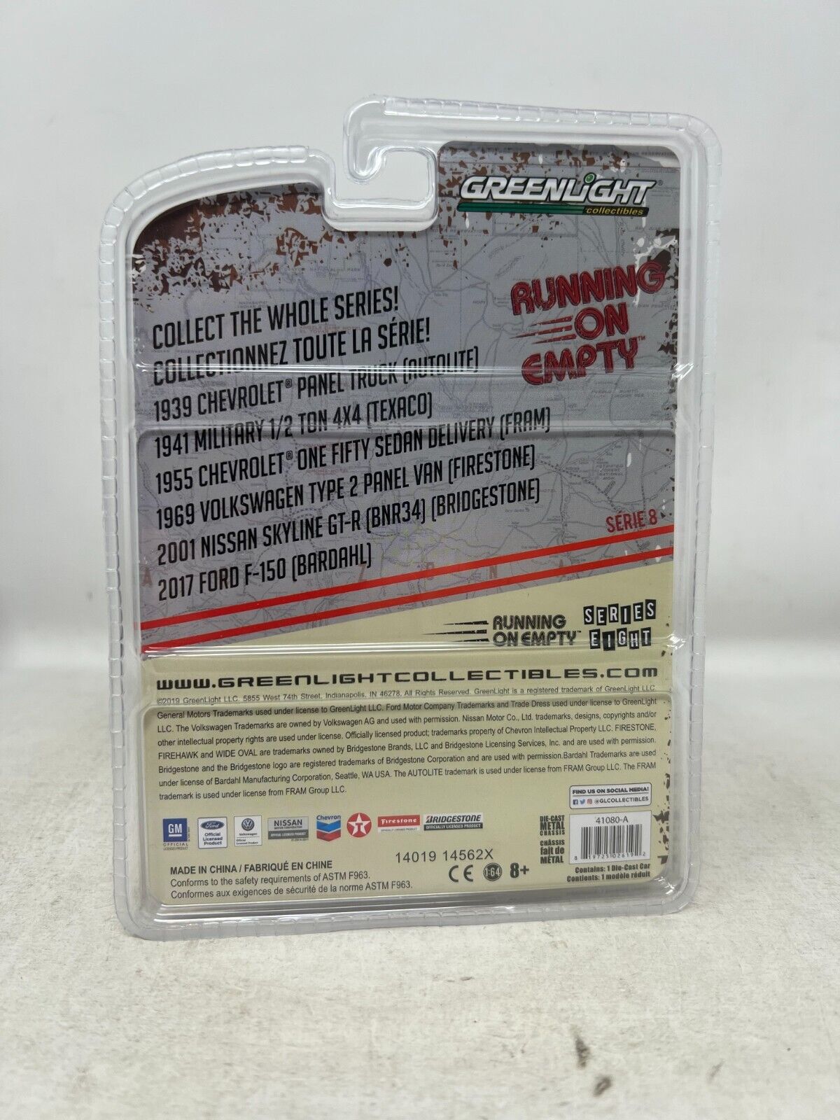 Greenlight Running on Empty Series 8 1939 Chevrolet Panel Truck 1:64 Diecast