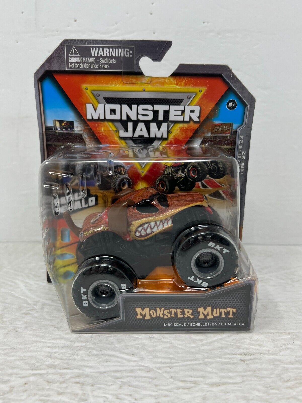 Spin Master Monster Jam Series 22 Monster Mutt 1:64 Diecast