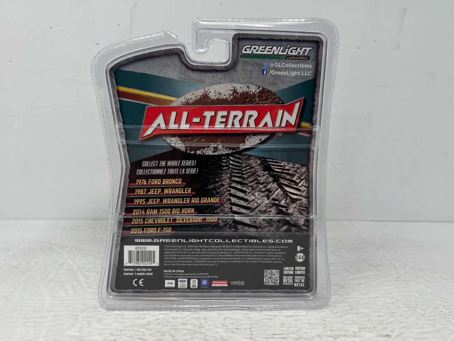 Greenlight All-Terrain 2015 Chevrolet Silverado 1500 Red Tire Target 164 Diecast