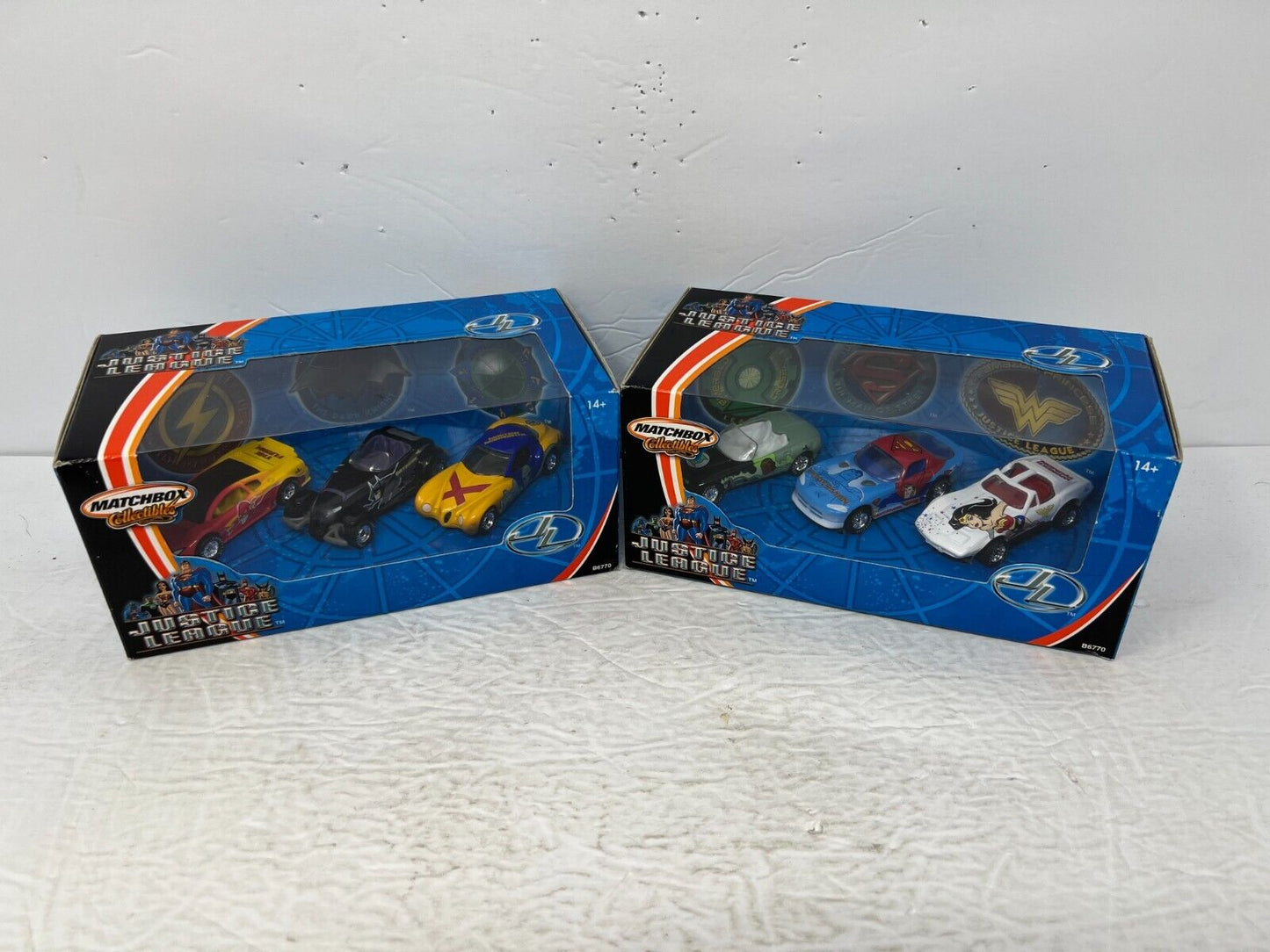 Matchbox Collectible DC Justice League Diorama 3-Car Set 1:64 Diecast Lot of 2