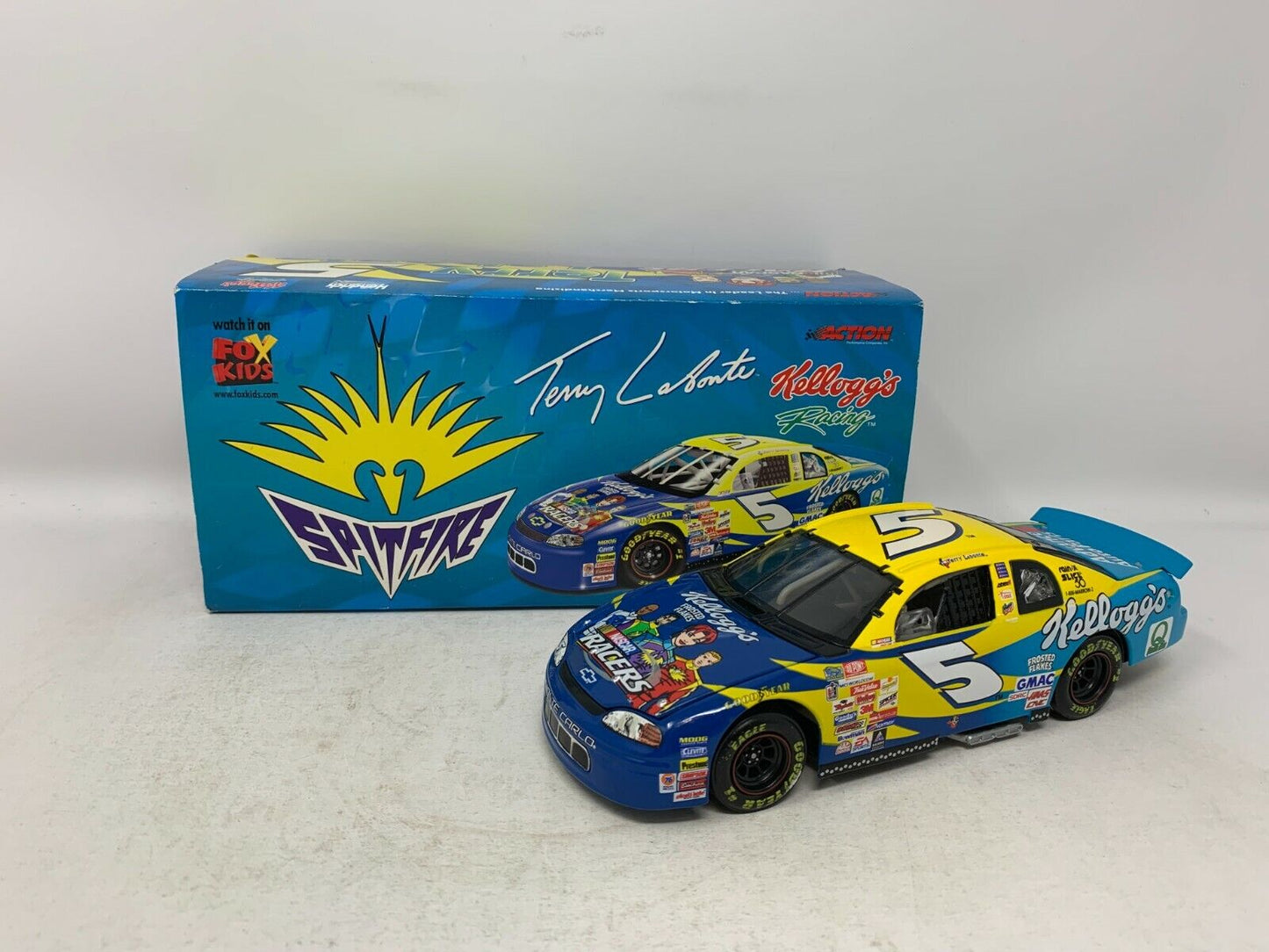 Action Nascar #5 Terry Labonte Kellogg's Nascar Racers Monte Carlo 1:24 Diecast