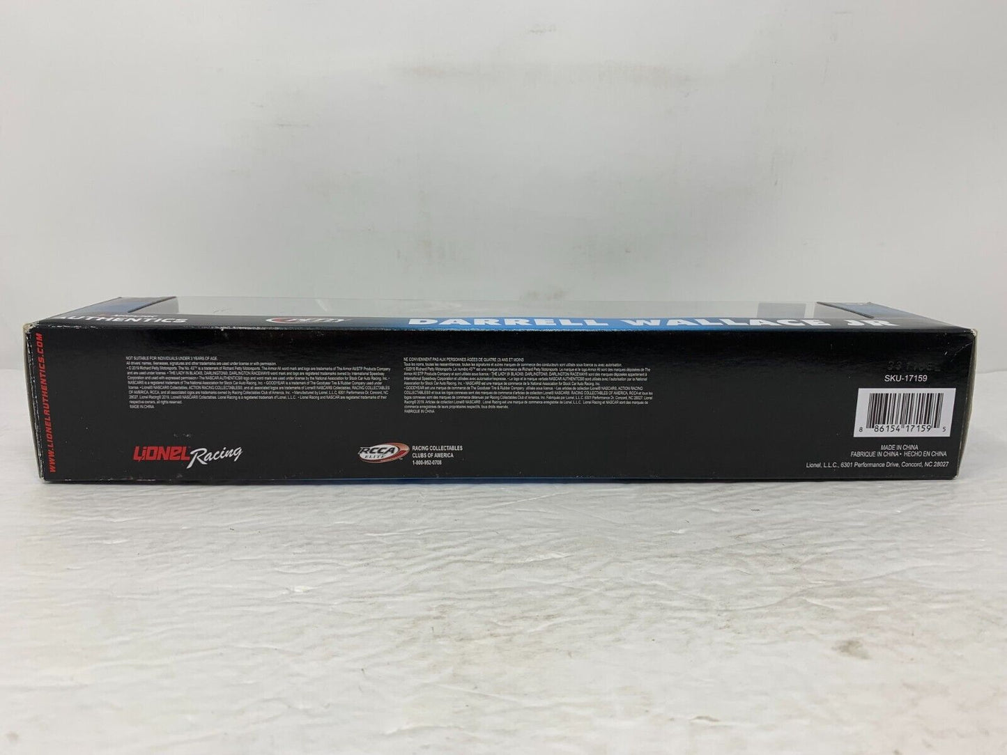 Lionel Racing Nascar Authentics #43 STP Darrell Wallace Jr. Transport Hauler 1:64 Diecast