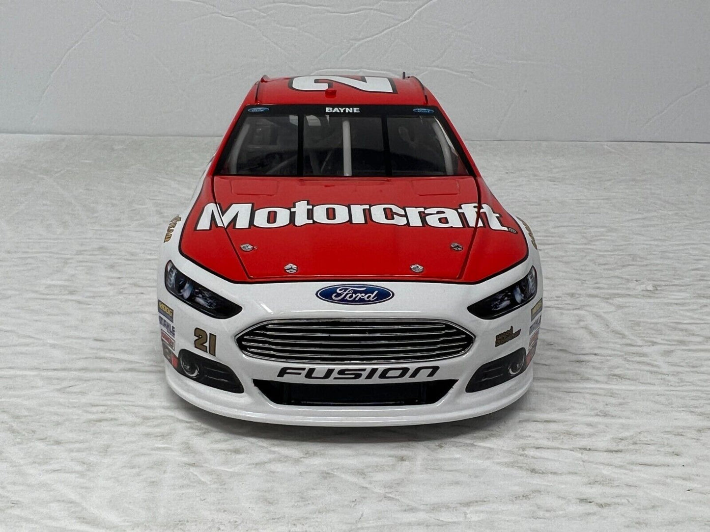 Lionel Racing Nascar #21 Trevor Bayne Motorcraft Quicklane 2013 Ford Fusion 124 Diecast
