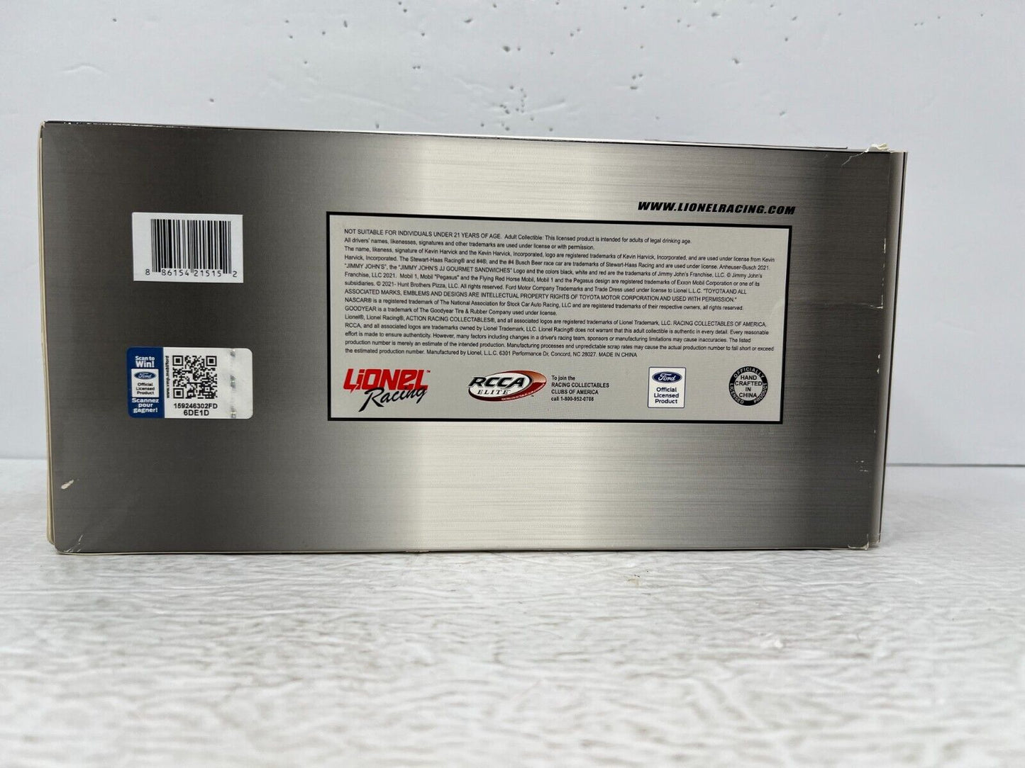 Lionel Racing Nascar #4 Kevin Harvick Mobil 1 2021 Mustang 1:24 Diecast