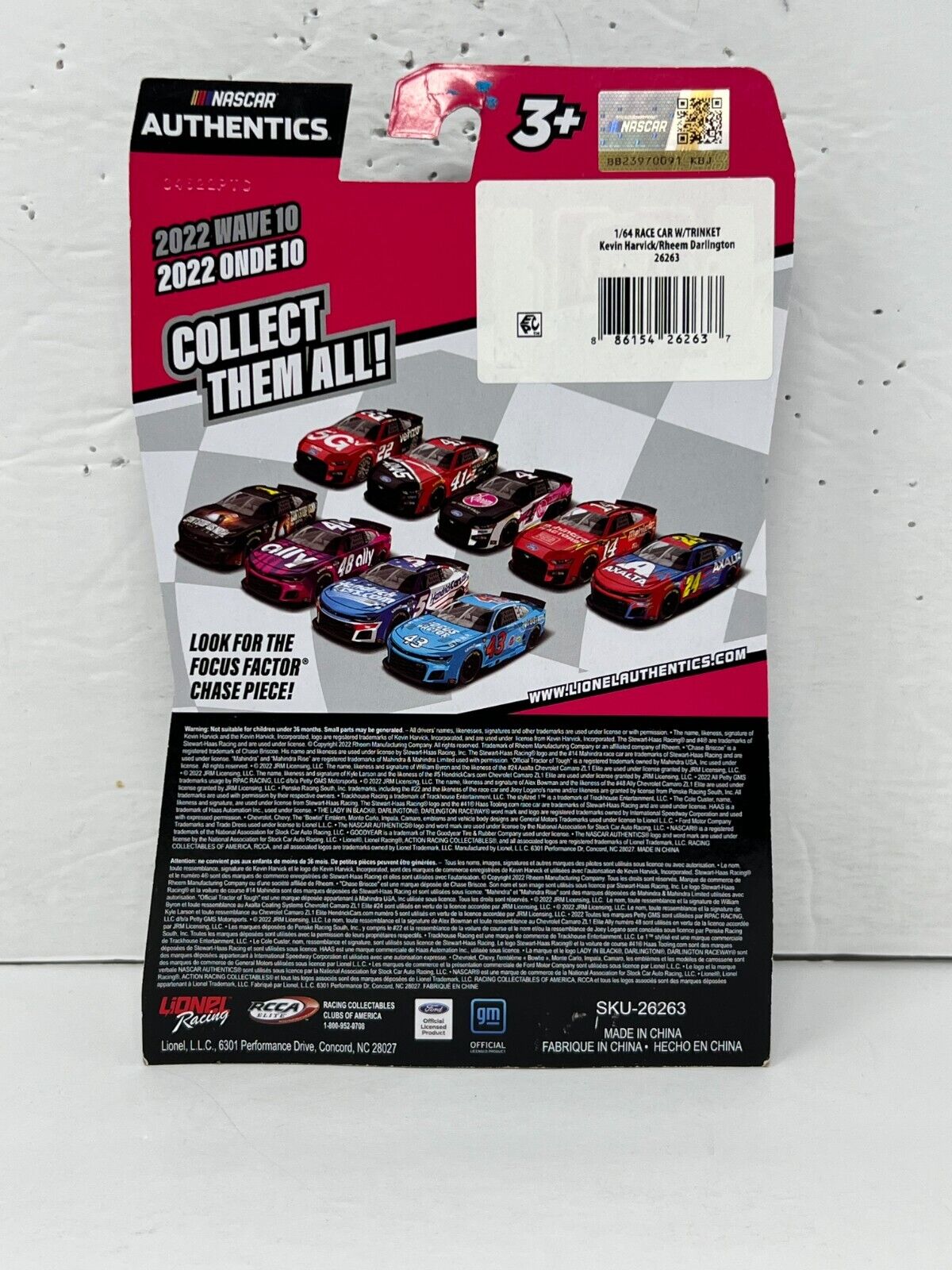 Lionel Racing Nascar #4 Kevin Harvick Rheem Darlington with Sticker 164 Diecast
