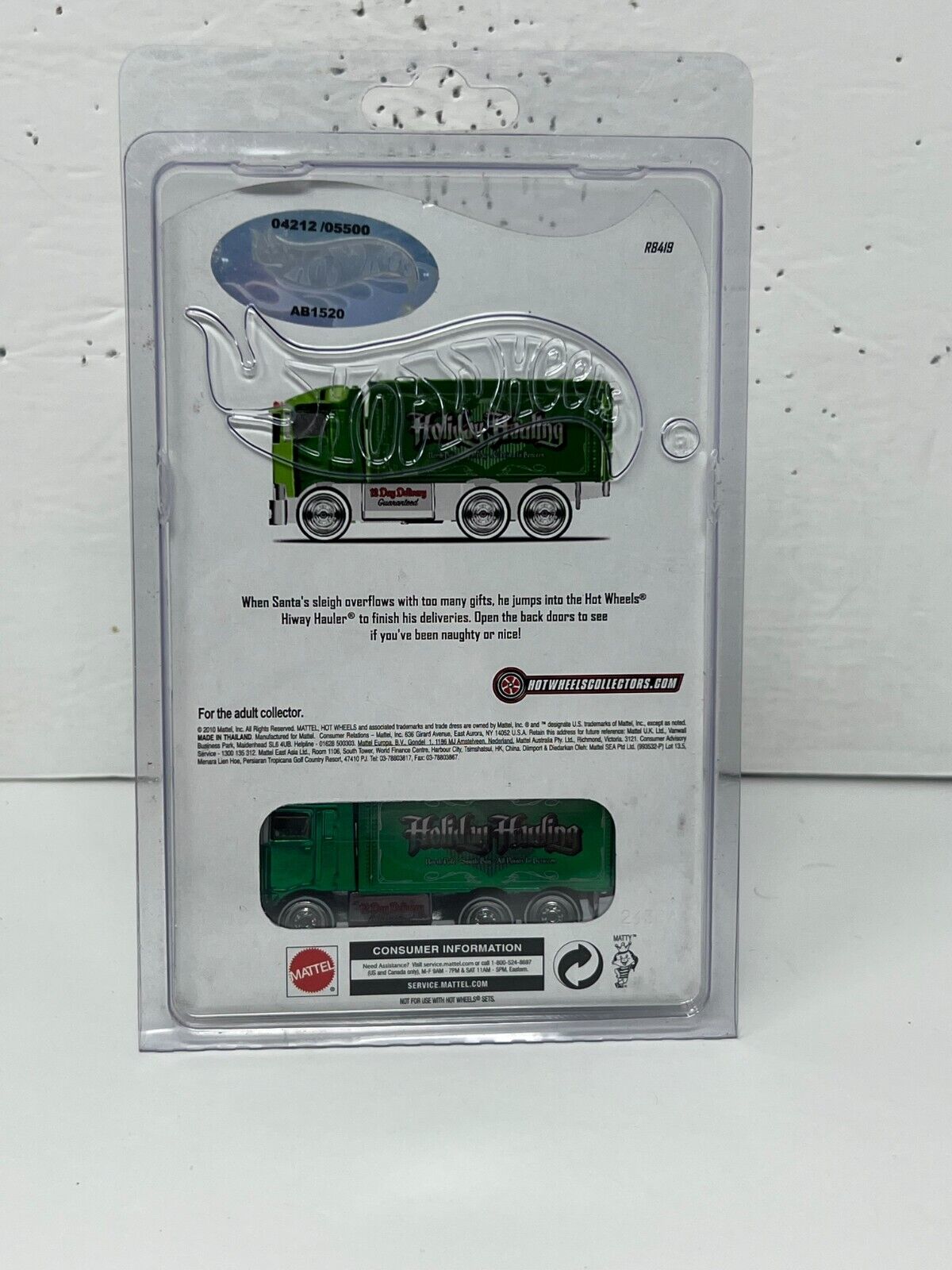 Hot Wheels RLC Red Line Club Hiway Hauler Holiday Exclusive 1:64 Diecast