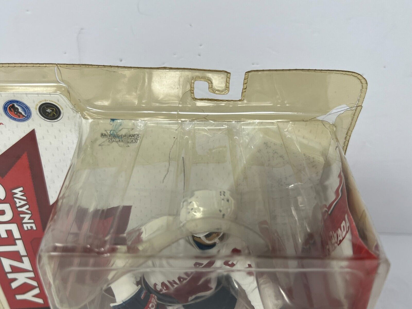 McFarlane NHL Wayne Gretzky White Jersey 1987 Team Canada Figure