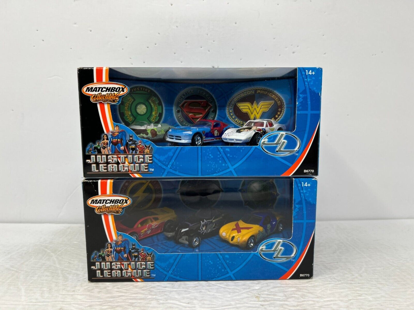 Matchbox Collectible DC Justice League Diorama 3-Car Set 1:64 Diecast Lot of 2