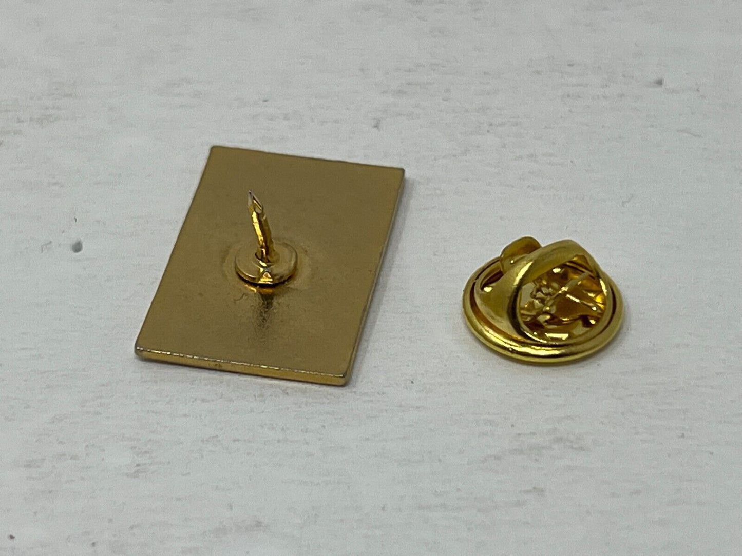 Northumberland Milk Lapel Pin