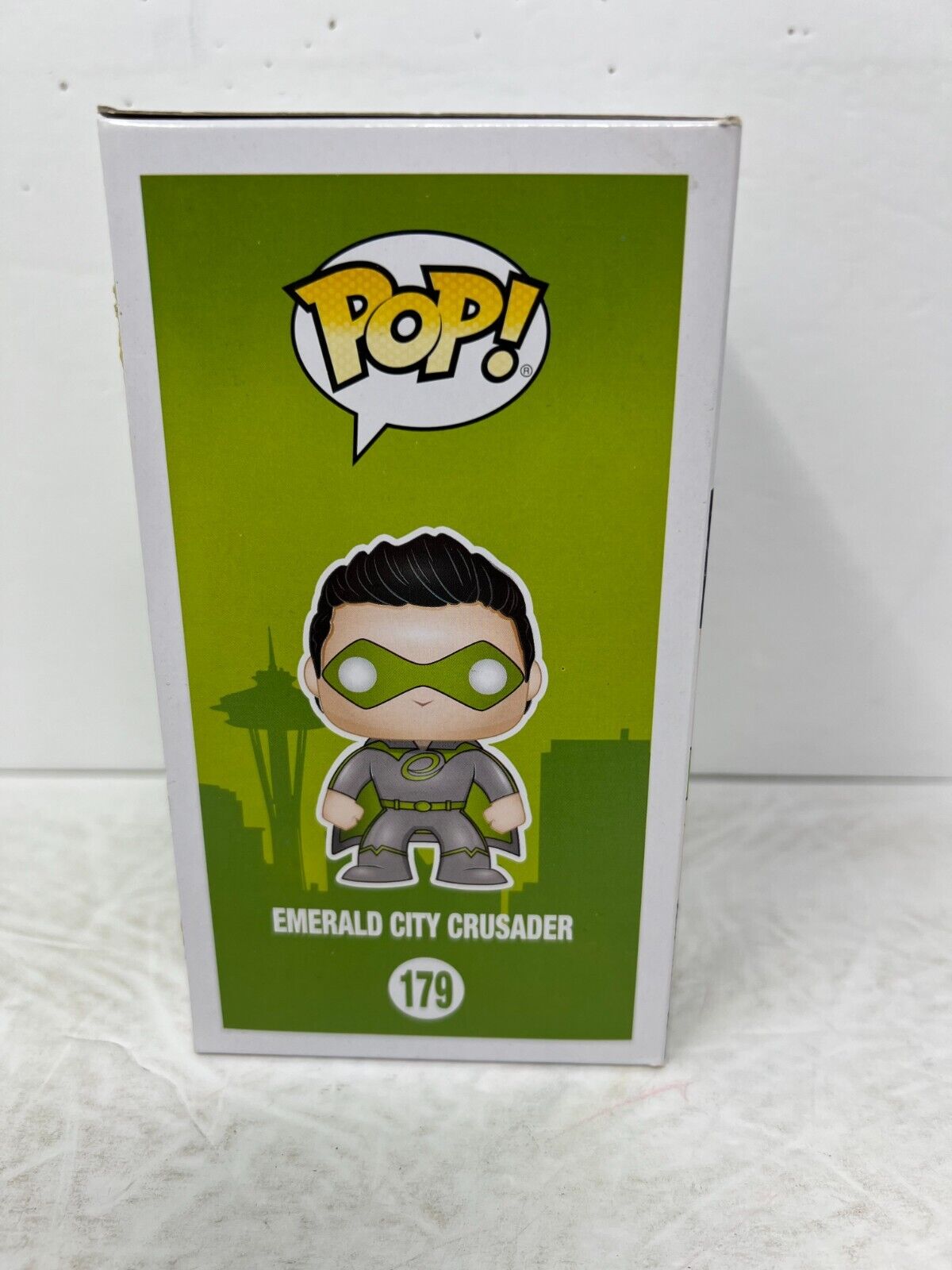 Funko Pop! 2017 ECCC Exclusive #179 Emerald City Crusader Vinyl Figure Vaulted