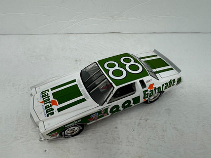 Action Nascar #88 Darrell Waltrip Gatorade 1979 Chevy Monte Carlo 1:24 Diecast