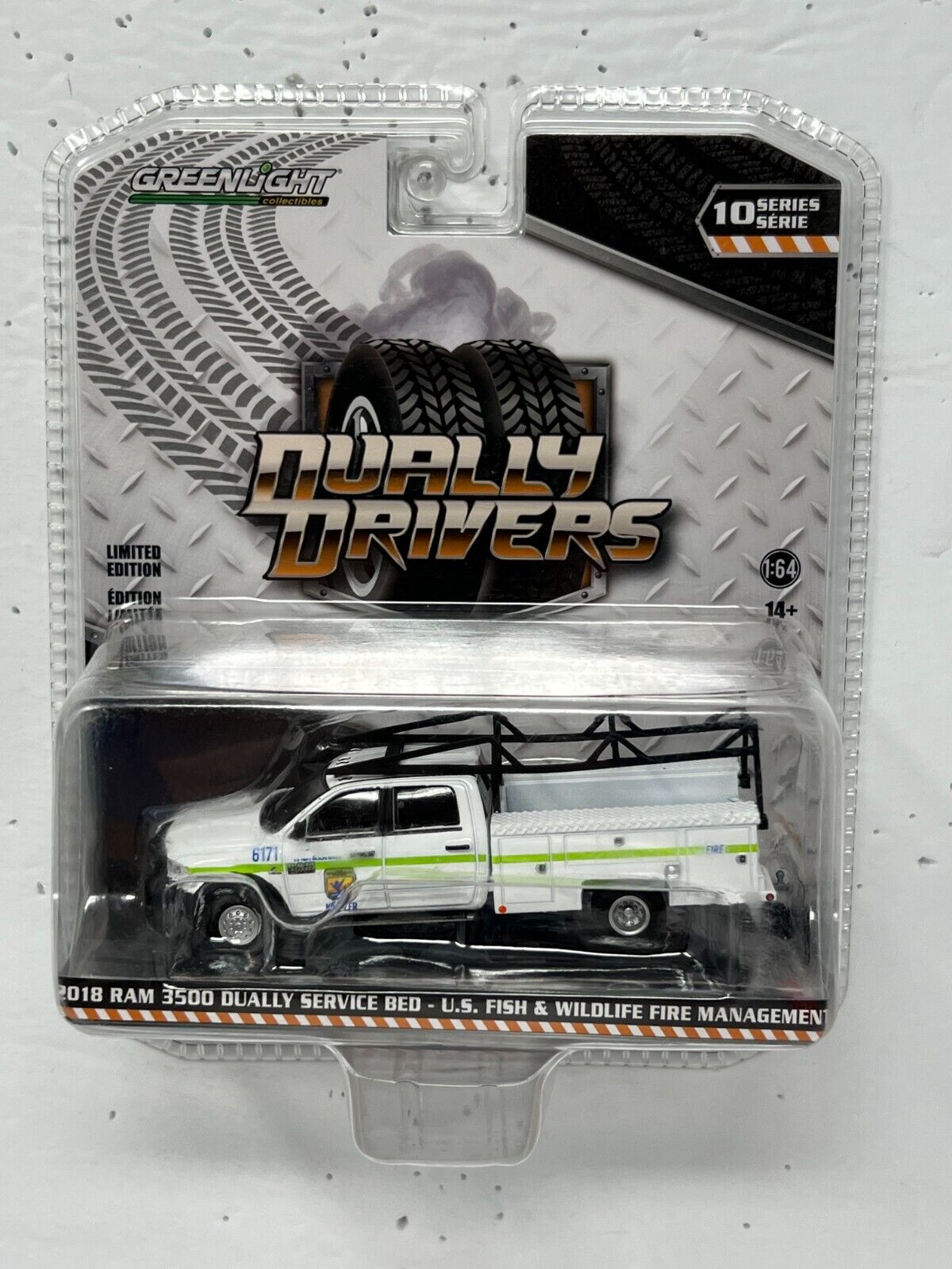 Greenlight Dually Drivers 2018 Ram 3500 Dually Service Bed 1:64 Diecast V2