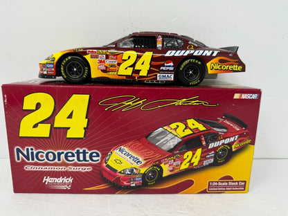 Motorsports Authentics #24 Jeff Gordon Nicorette Cinnamon Surge 1:24 Diecast