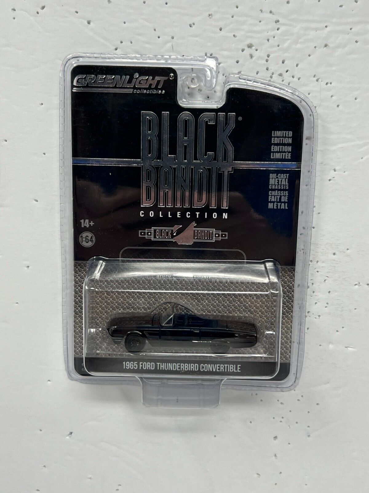 Greenlight Black Bandit 1965 Ford Thunderbird Convertible 1:64 Diecast ...