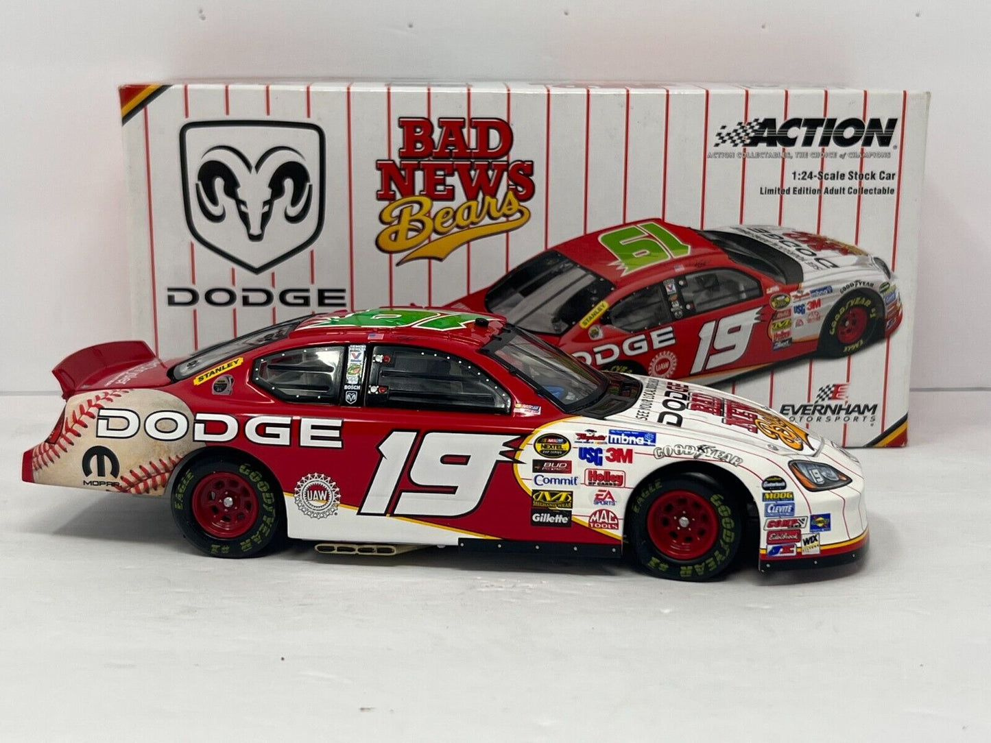 Action Nascar #19 Jeremy Mayfield Dodge Dealers (1 of 1,884#) 1:24 Diecast