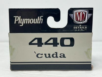 M2 Machines 1969 Plymouth Barracuda 440 1:64 Diecast