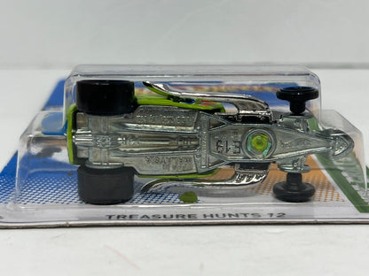 Hot Wheels Treasure Hunt Surf Crate 1:64 Diecast