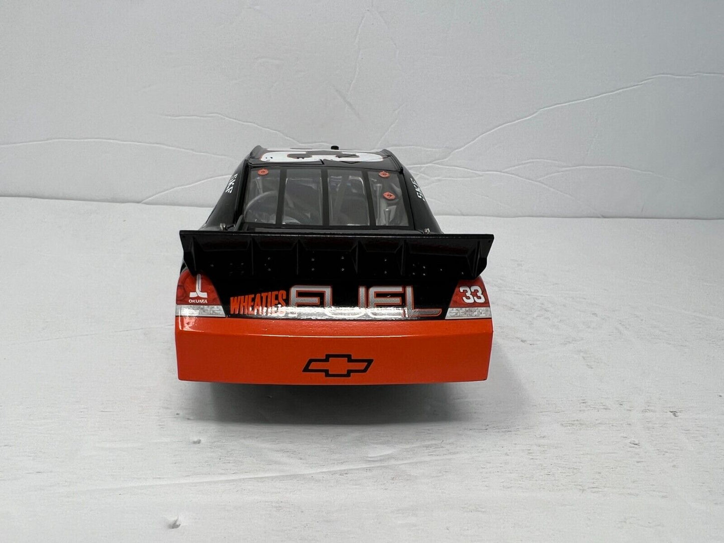 Lionel Nascar #33 Clint Bowyer Wheaties Fuel 2011 Chevy Impala 1:24 Diecast